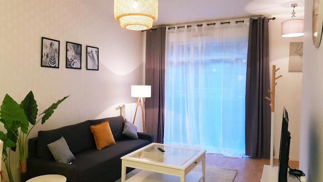 II Appart 2 Pieces, Neuf Rer D A 200M Parking Netflix Evry Courcouronnes Buitenkant foto