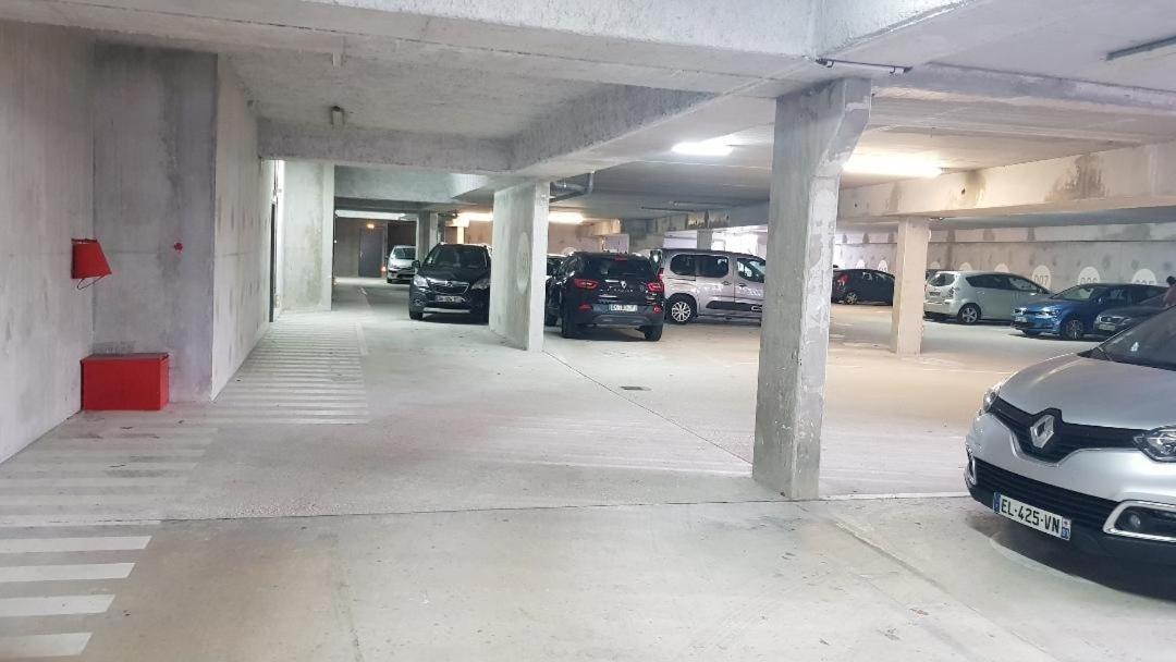 II Appart 2 Pieces, Neuf Rer D A 200M Parking Netflix Evry Courcouronnes Buitenkant foto